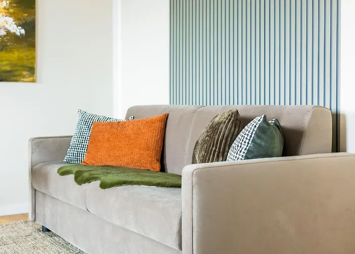 Апартаменты Art Loft Mit 3 Schlafzimmern I 98 Qm I 2 Arbeitsplaetze I 8 Gaeste Пассау